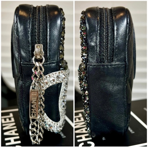 Chanel CC Logo Strassed Belt bag/Crossbody Bag - Picture 5 of 9